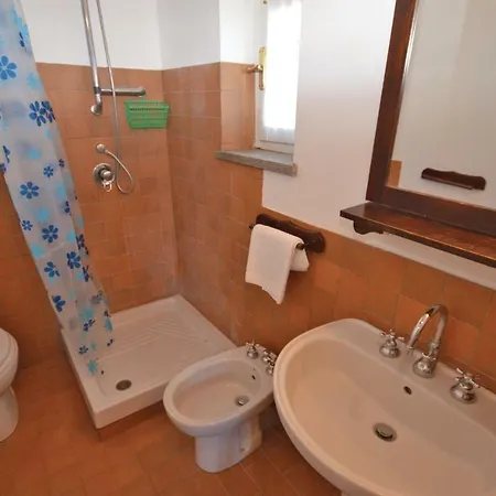 Casciano 5 Apartment